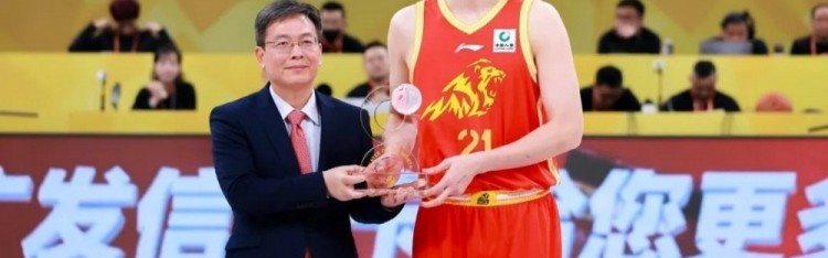 常规赛第12轮｜无惧青春风暴 全队沉着应对拿下胜利！